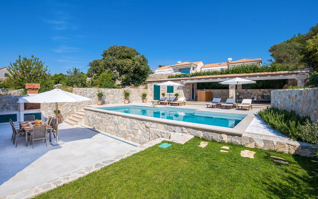 Villa Anja Dubrovnik Riviera Olivers Travels 1