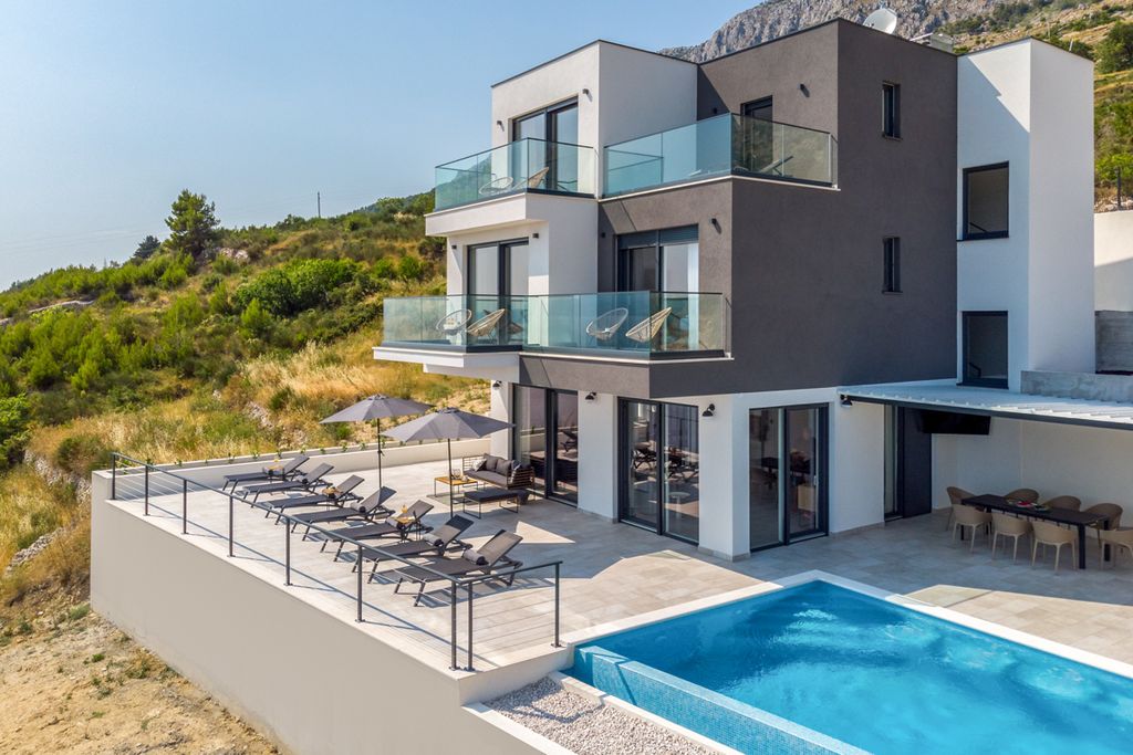 Villa Marielle Omis Olivers Travels 1