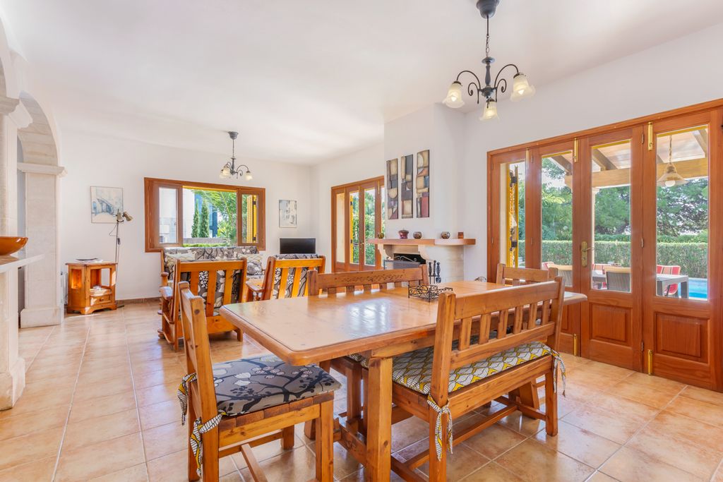 Casa Ginebro Mallorca Olivers Travels 3