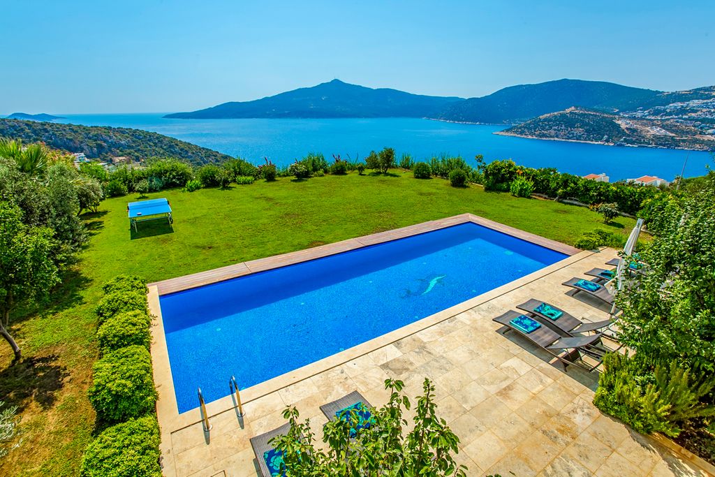 Villa Cem Antalya Olivers Travels 2 01