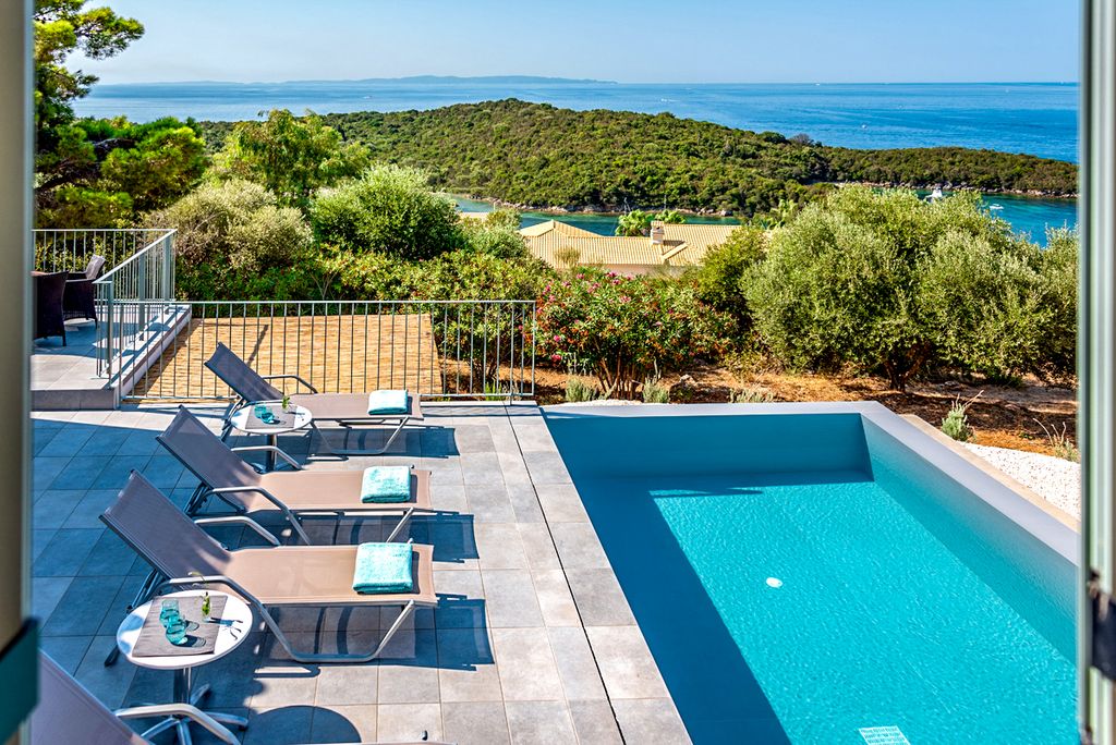 Villa Bay View Sivota Olivers Travels 1