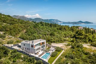Villa Orla Dubrovnik Riviera Olivers Travels 1