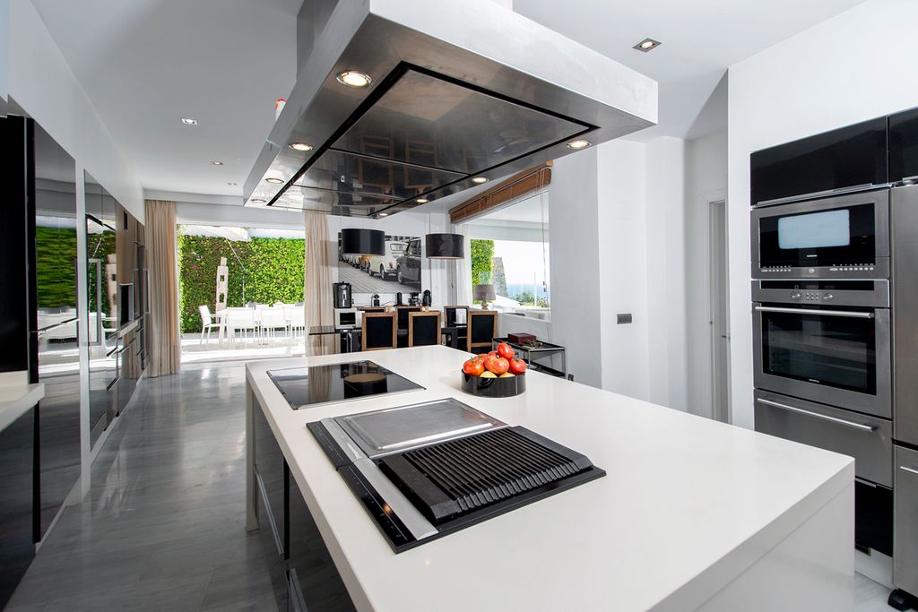 Casa Fin de Mundo Costa Tropical Olivers Travels 4