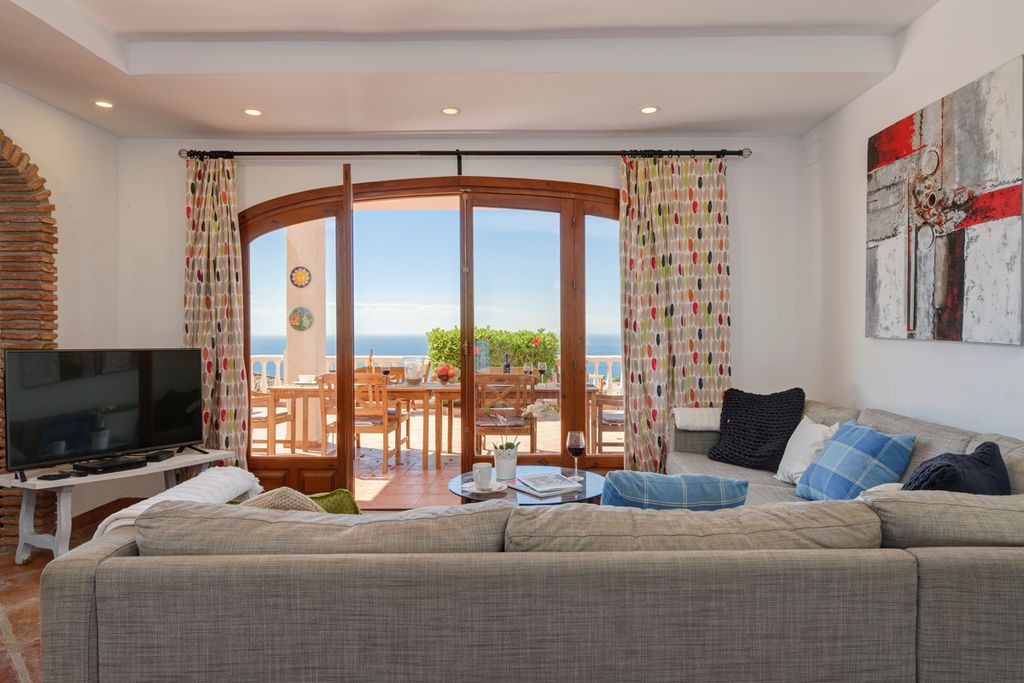 Villa Maravilla Costa Tropical Olivers Travels 3