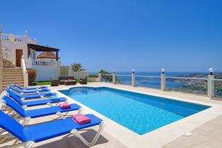 Villa Montanes Alto Costa Tropical Olivers Travels 1