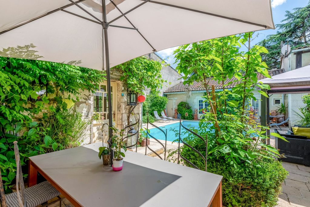 Maison des Saveurs Dordogne Olivers Travels 4