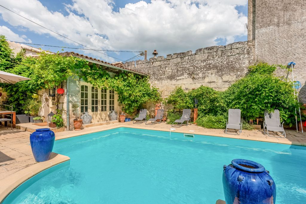 Maison des Saveurs Dordogne Olivers Travels 5