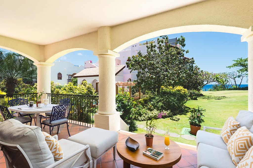 Cap Masion 3 Bed Courtyard Olivers Travels 4