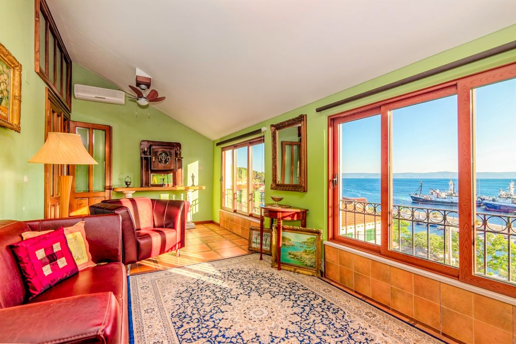 Villa Lilijana Brac Coast Olivers Travels2