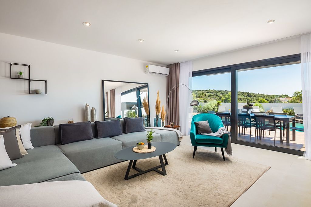 Villa Raya Dalmatia Coast OliversTravels 3