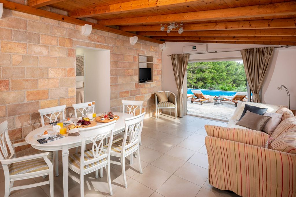 Villa Zana Brac Olivers Travels 3