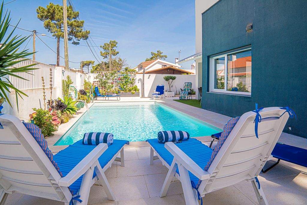 Casa Escada Lisbon Coast Olivers Travels 1