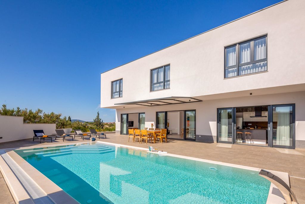 Villa Inka Brac Olivers Travels 1