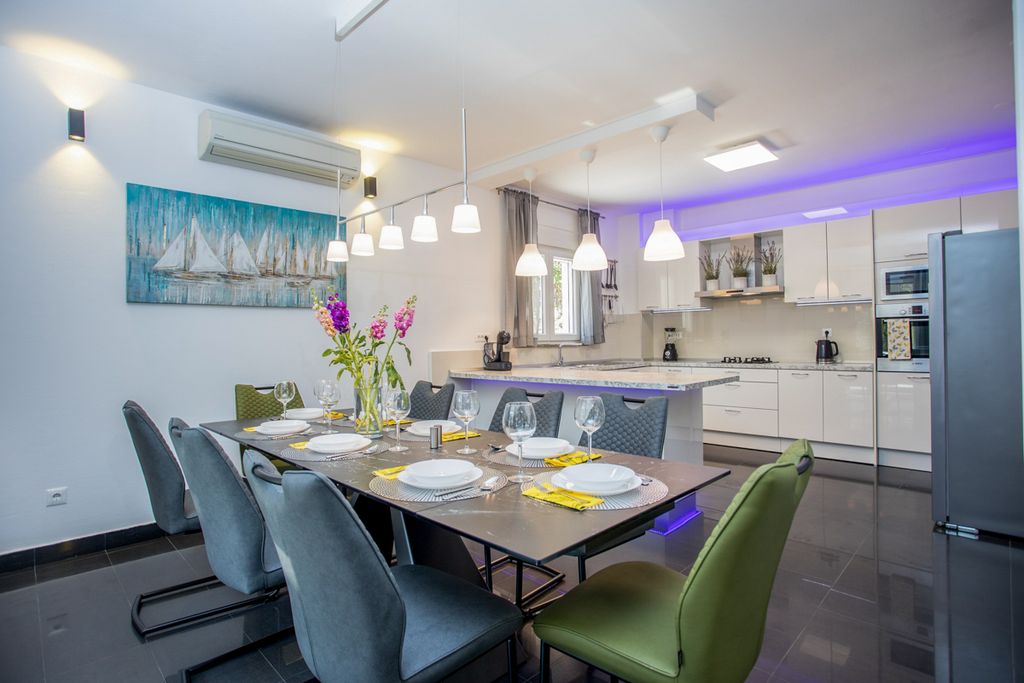 Villa Zoi Dalmatia Coast Olivers Travels 5