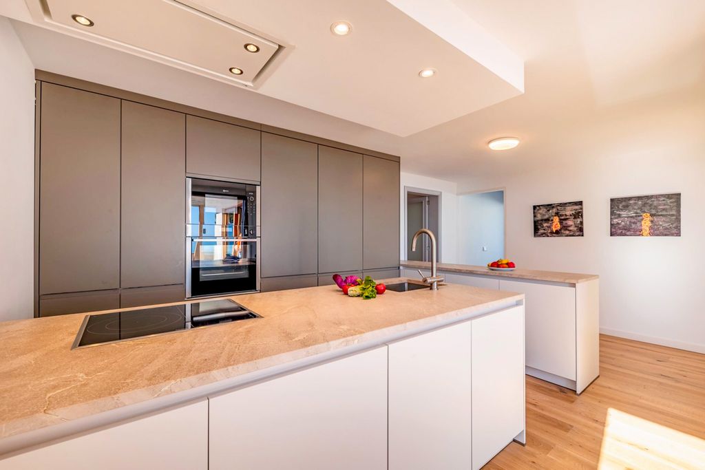 Puerto Mar Mallorca Olivers Travels 5