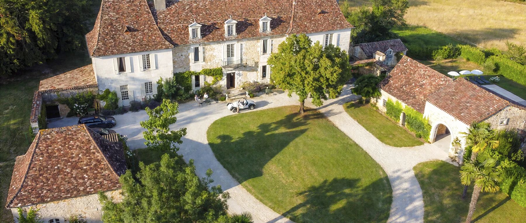 001 chateau de neveu south west france olivers travels desktop center