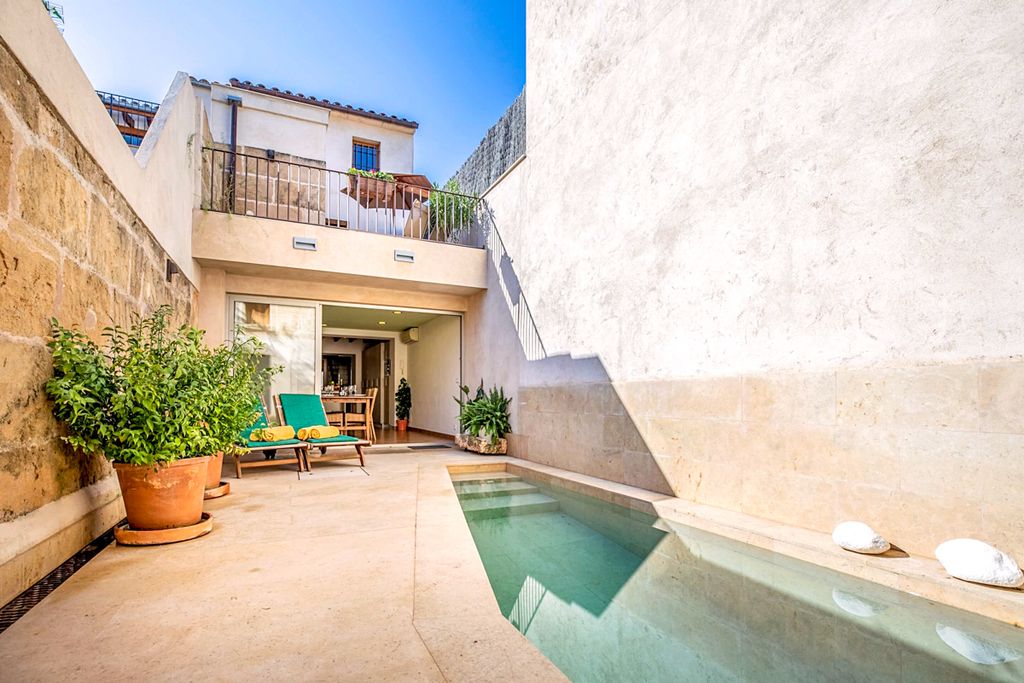 Villa Jordi 5 Mallorca Olivers Travels 1