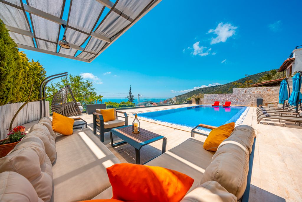 Villa Aiyla Kalkan Olivers Travels2