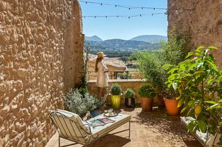 Gens Flavia Umbria Olivers Travels 1