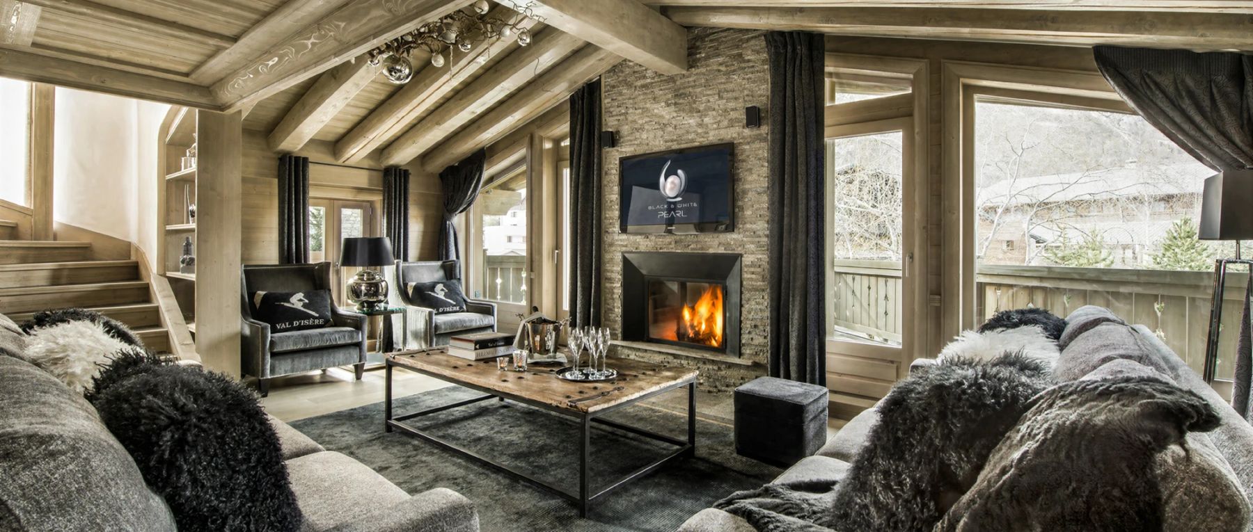001 chalet nuit french alps olivers travels desktop center