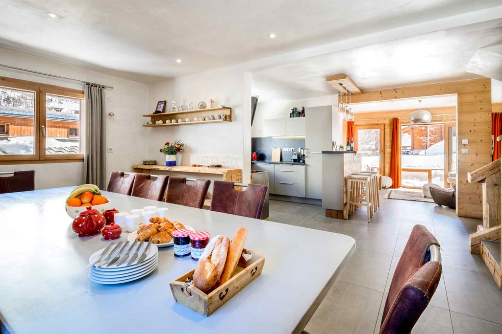 Chalet Chouettes Val D Isere Olivers Travels 3