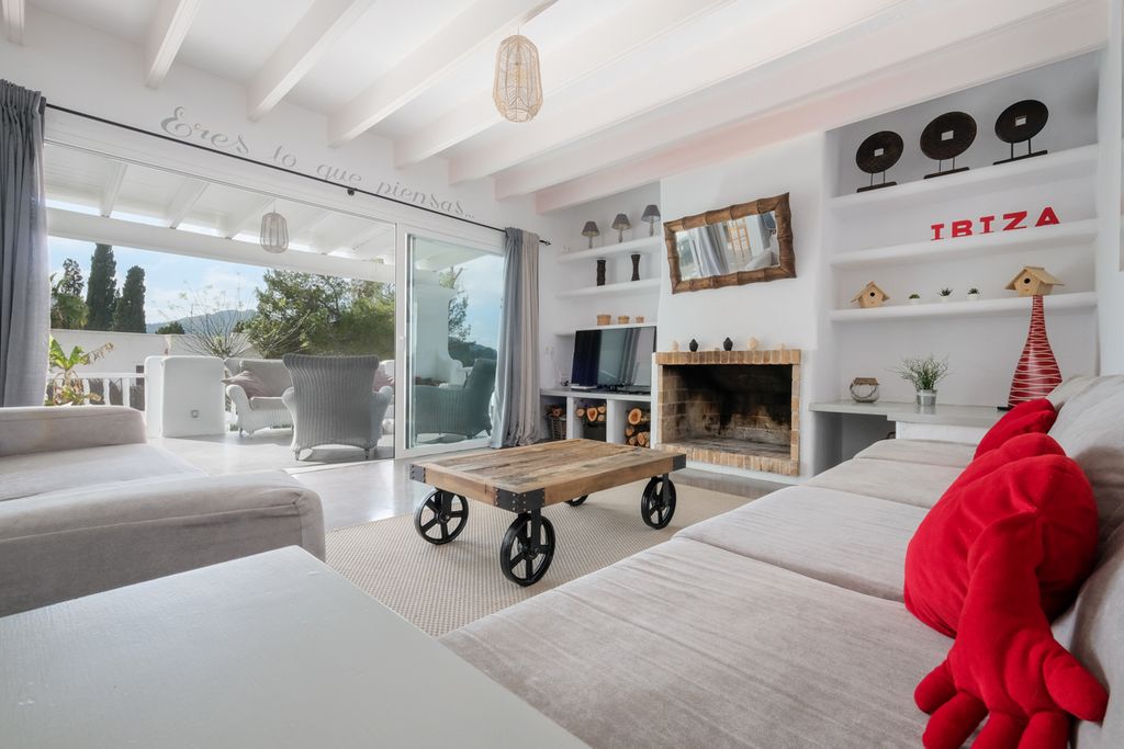 Villa Lausanne Ibiza Olivers Travels 2