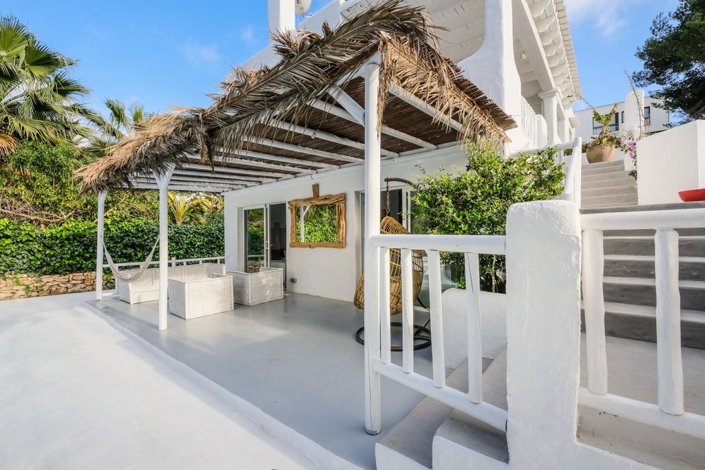 Villa Lausanne Ibiza Olivers Travels 6