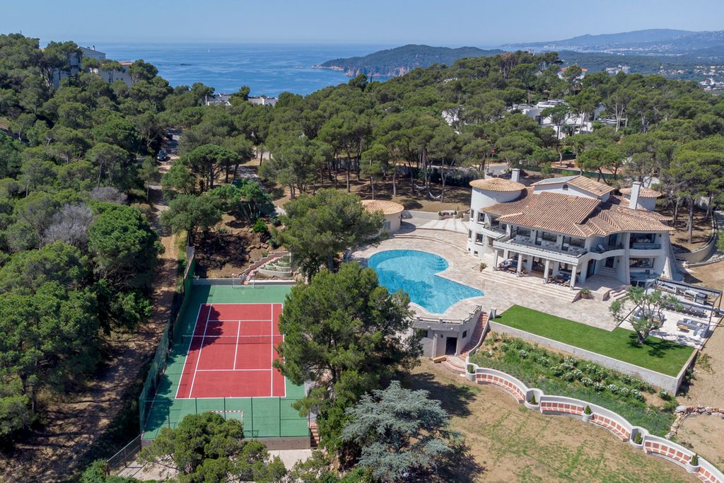 Casa Panama Costa Brava Olivers Travels 2