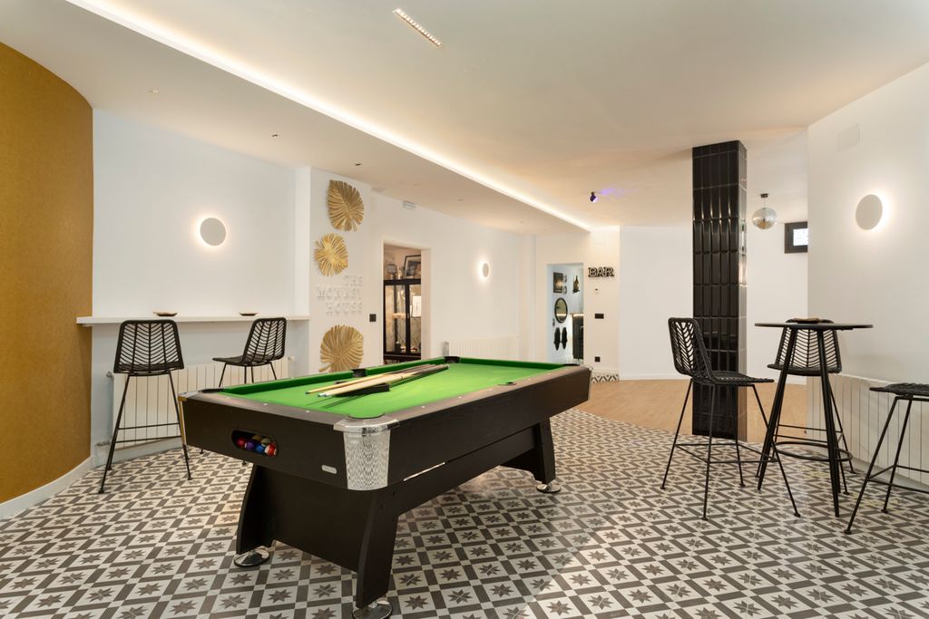 Casa Panama Costa Brava Olivers Travels 5