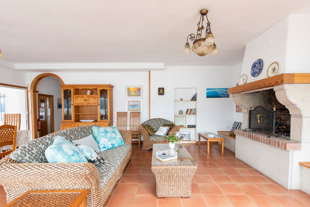 Villa Souto Galicia Olivers Travels 4