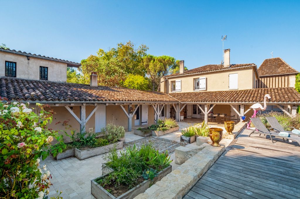 Chateau De La Cour Aquitaine Olivers Travels2