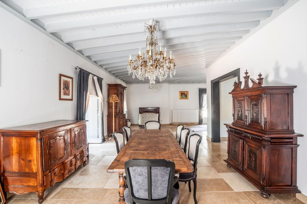 Chateau De La Cour Aquitaine Olivers Travels5