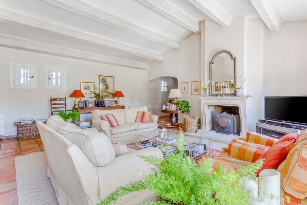 Villa Celestine French Riviera Olivers Travels3