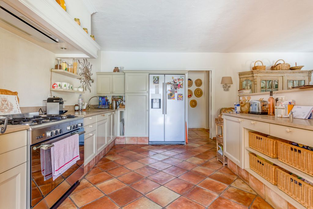 Villa Celestine French Riviera Olivers Travels5