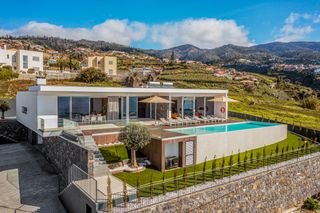 Estreito Da Calheta Madeira Olivers Travels 1