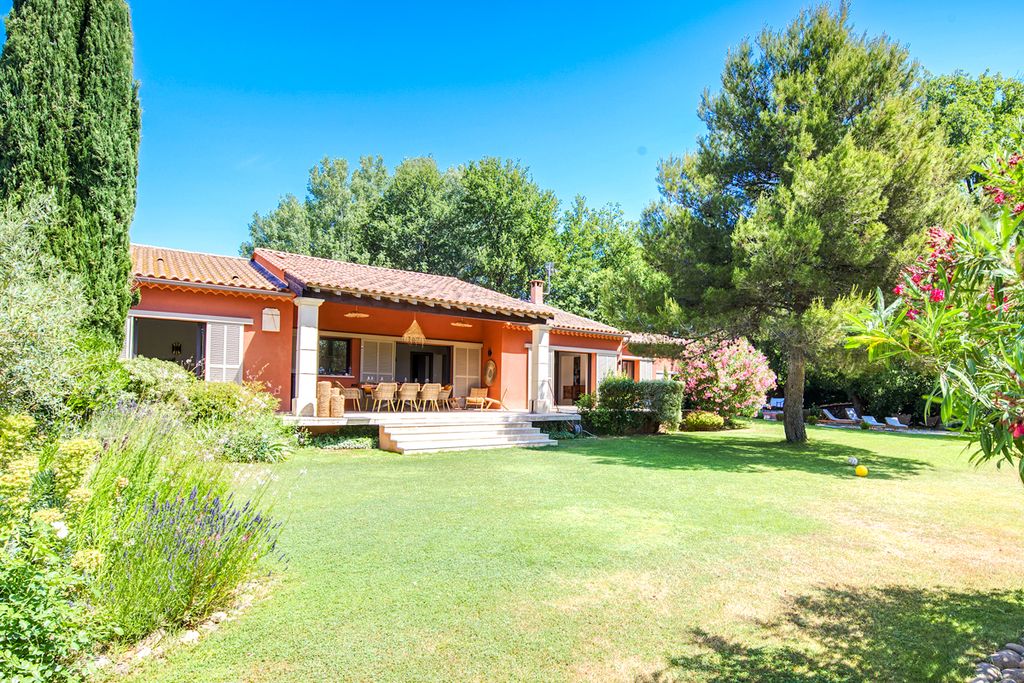 L Hirondelle Provencale Provence Olivers Travels 2