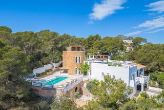 Villa Mosteli Ibiza Olivers Travels 01