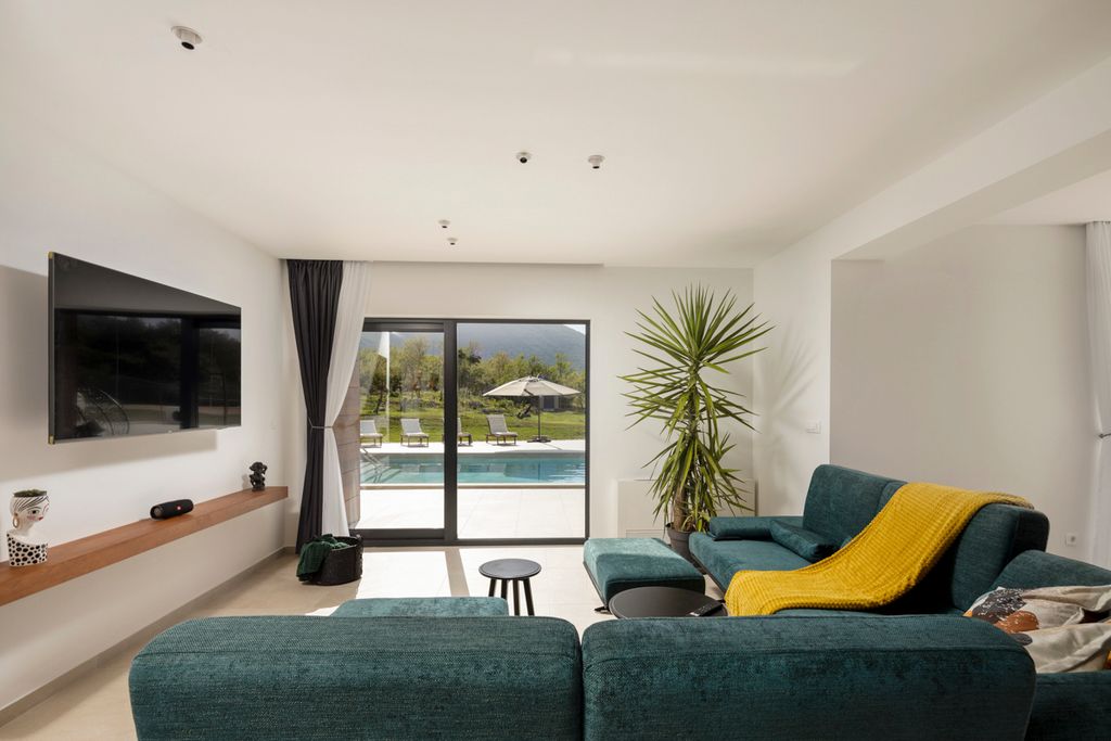 Villa Forest Dalmatia Olivers Travels 3