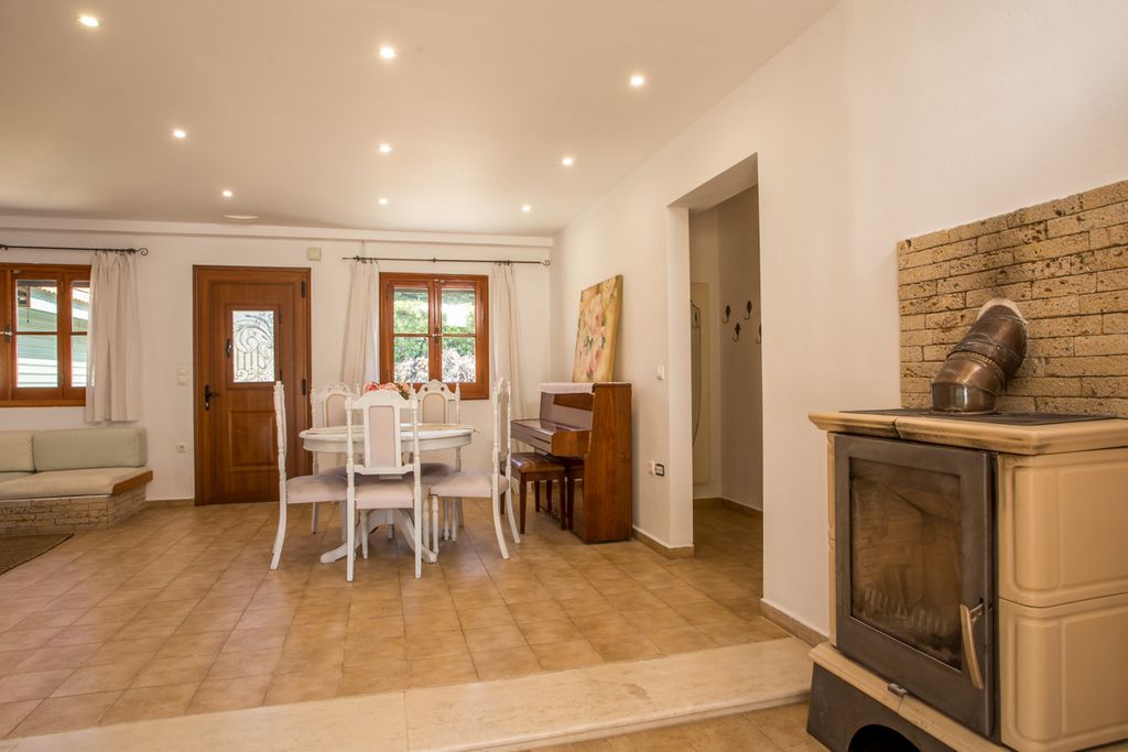 Oasis Rhodes Rhodes Olivers Travels 4