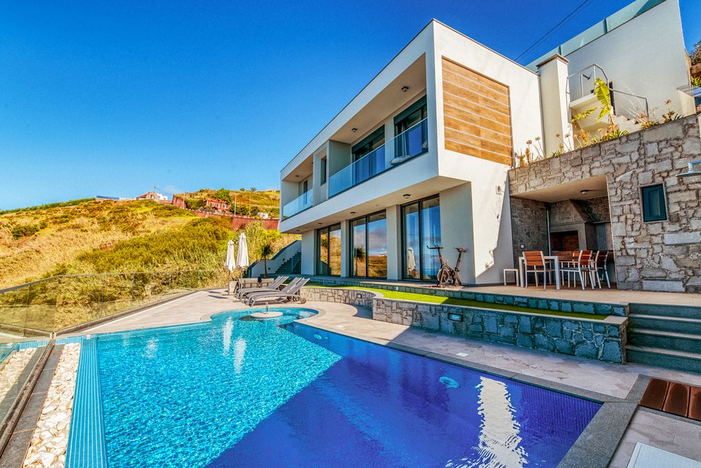 Villa Massapez Madeira Olivers Travels 1