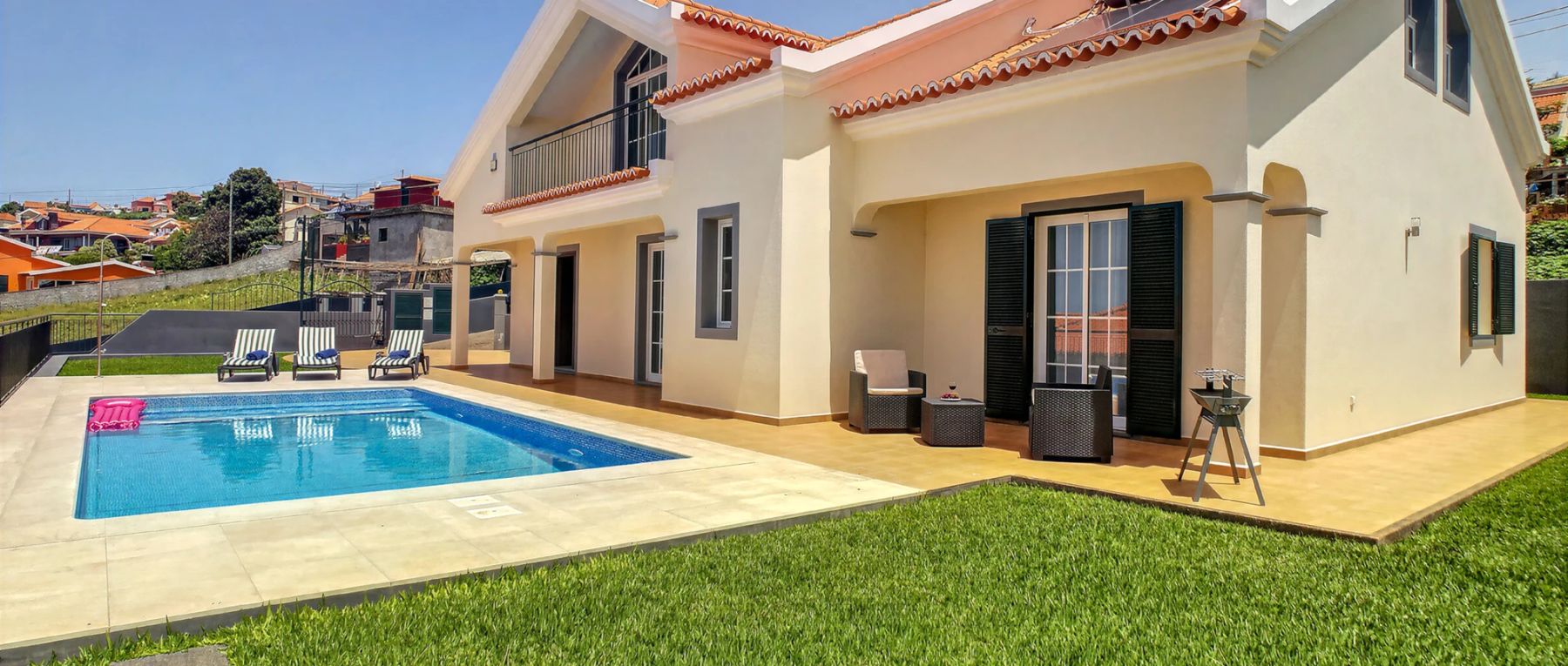 001 villa poiso madeira olivers travels desktop center