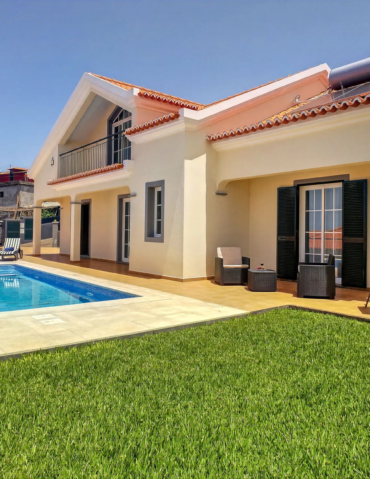 Villa ID-14340