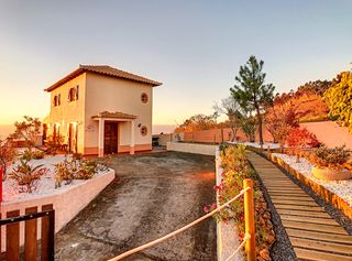 Villa Logarinho Madeira Olivers Travels 1