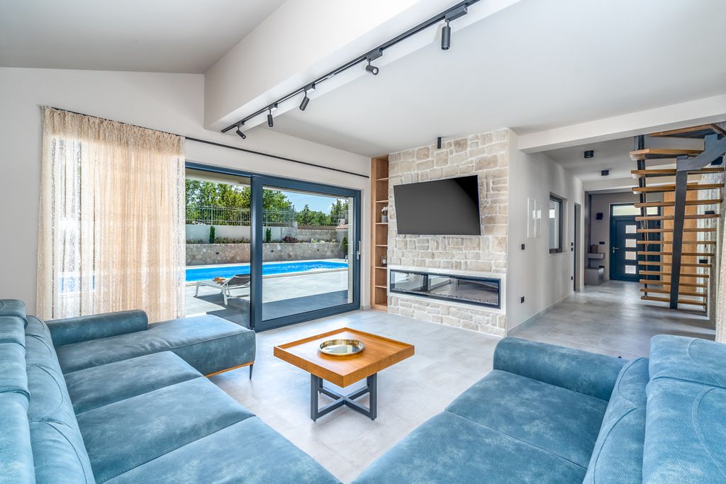 Villa Ziva Dalmatia Coast Olivers Travels 2