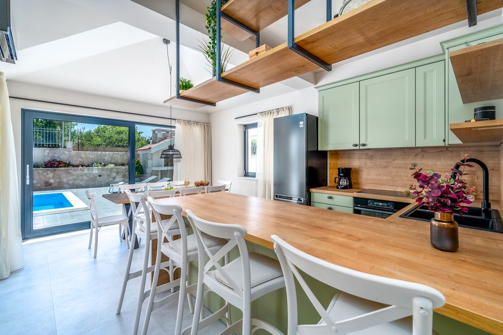 Villa Ziva Dalmatia Coast Olivers Travels 3
