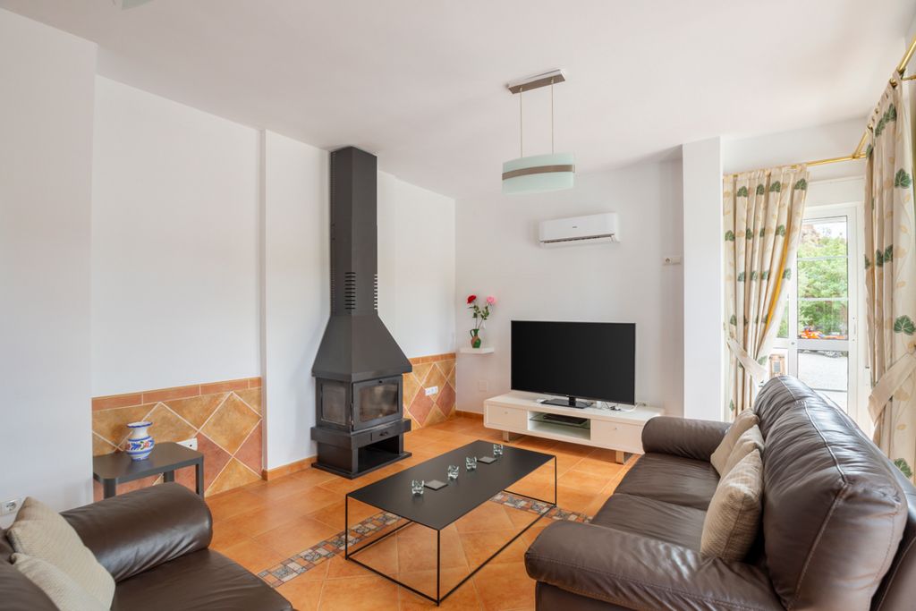 Villa Almogia Andalucia Olivers Travels4