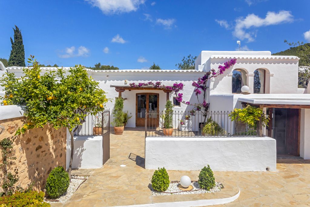 Casa Labritja Ibiza Olivers Travels 7