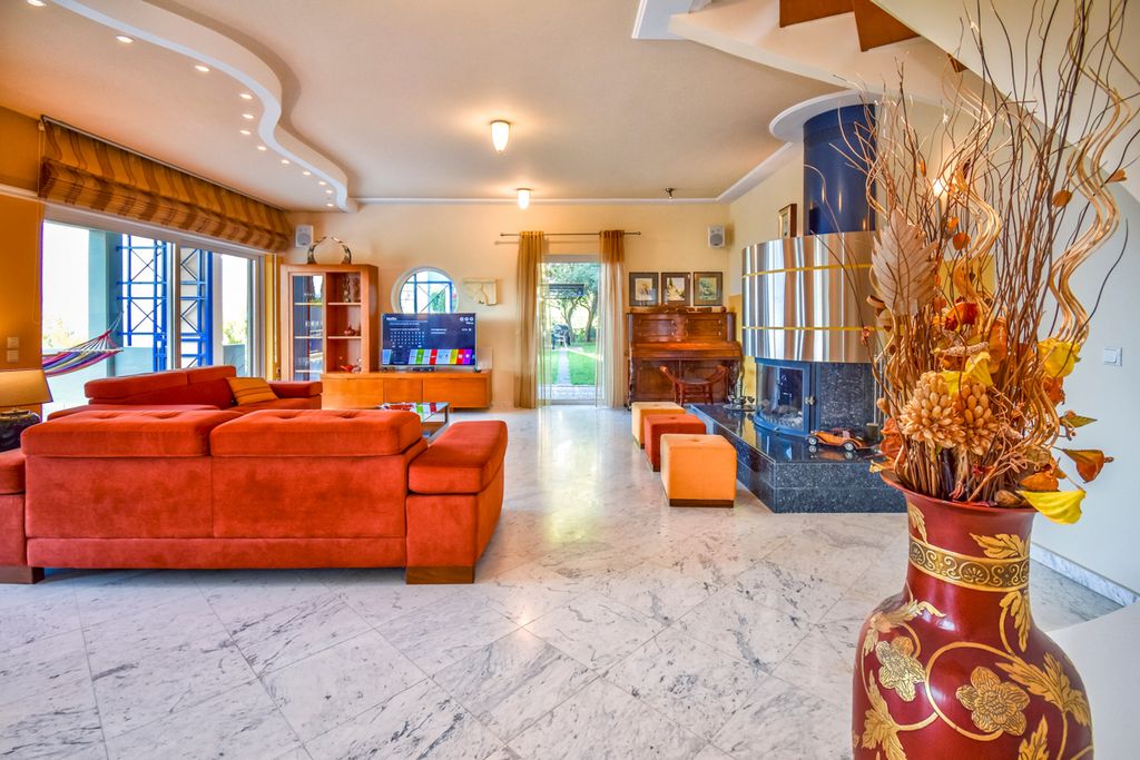 Villa Hexagon Corfu Olivers Travels 3