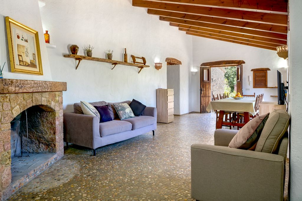 El Vilar Mallorca Olivers Travels 2