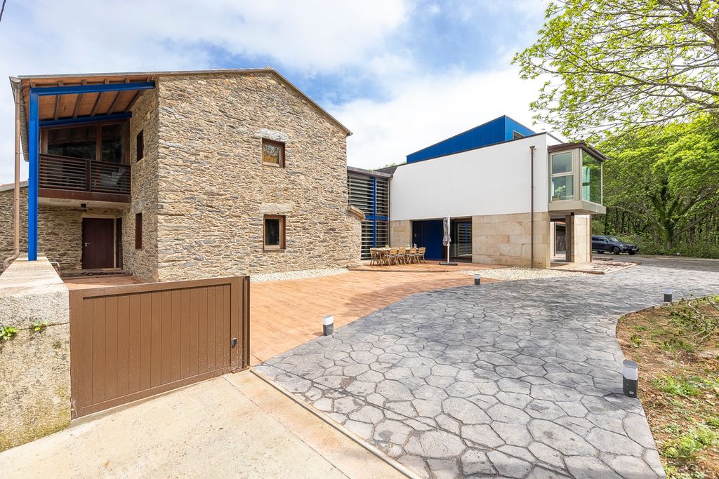 Casa Compostela Galicia Olivers Travels 1